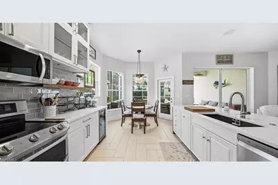 6191 Ashwood Ln, Naples, FL 34110 - Photo 12