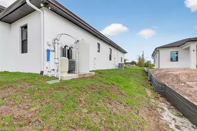 4237 22nd Ave NE, Naples, FL 34120 - Photo 8