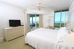 60 Seagate Dr, Naples, FL 34103 - Photo 16