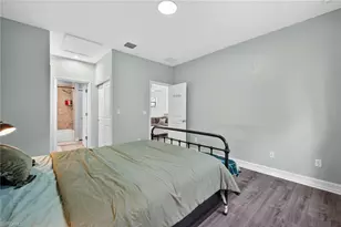 7845 Bristol Cir, Naples, FL 34120 - Photo 20