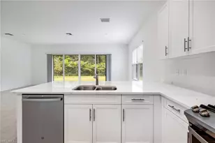 12448 Violet Ln, Naples, FL 34120 - Photo 14