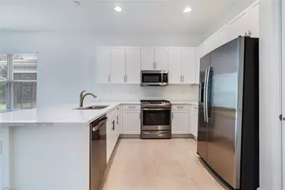 12448 Violet Ln, Naples, FL 34120 - Photo 10