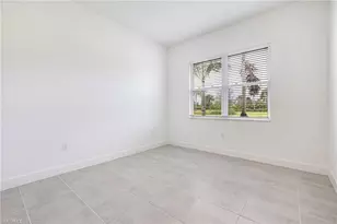 12448 Violet Ln, Naples, FL 34120 - Photo 16