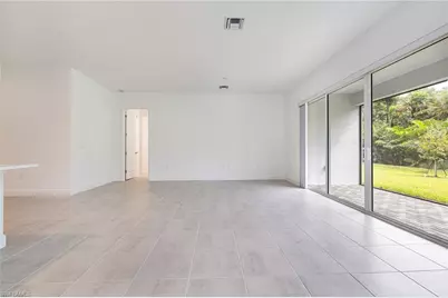 12448 Violet Ln, Naples, FL 34120 - Photo 4