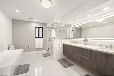 2307 Queens Way, Naples, FL 34112 - Photo 10