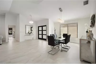 2307 Queens Way, Naples, FL 34112 - Photo 6