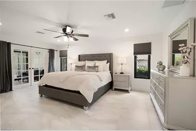 2307 Queens Way, Naples, FL 34112 - Photo 8