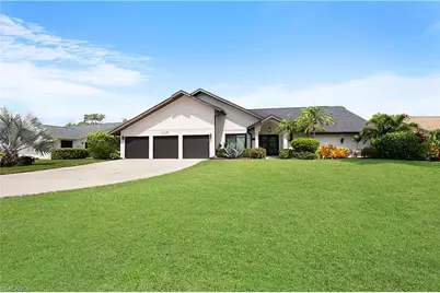 2307 Queens Way, Naples, FL 34112 - Photo 1