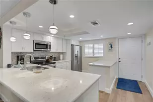 134 Cypress Way E, Naples, FL 34110 - Photo 2