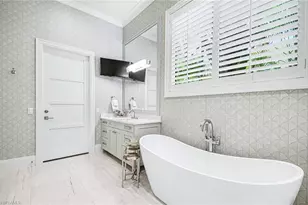 3003 Crayton Rd, Naples, FL 34103 - Photo 26