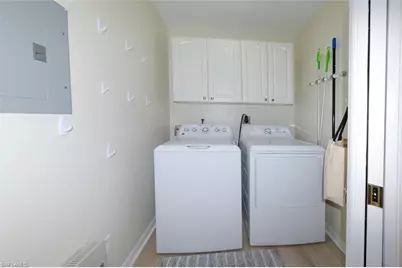 8106 Queen Palm Ln #131, Fort Myers, FL 33966 - Photo 34