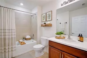 211 NE 20th St, Cape Coral, FL 33909 - Photo 12