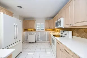 770 Waterford Dr, Naples, FL 34113 - Photo 6