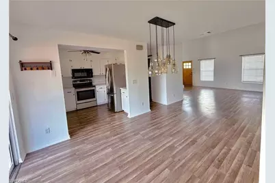 4211 Cindy Ave, Naples, FL 34112 - Photo 20