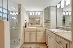 5550 Heron Point Dr, Naples, FL 34108 - Photo 18