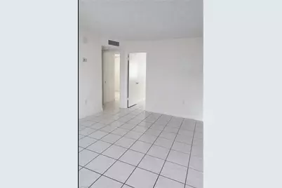 3325 Airport Rd N #R3, Naples, FL 34105 - Photo 2