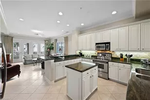 2658 Bolero Dr, Naples, FL 34109 - Photo 14