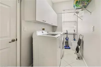 6545 Chestnut Cir, Naples, FL 34109 - Photo 28