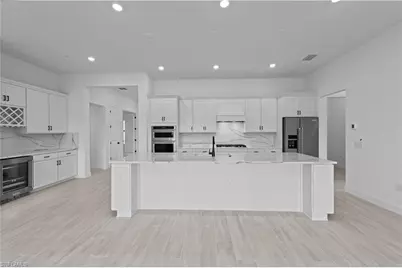 2090 Don Benito Way, Naples, FL 34120 - Photo 4