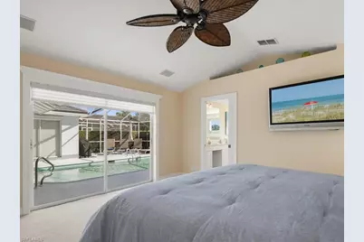 2026 Terrazzo Ln, Naples, FL 34104 - Photo 20