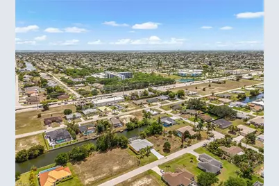 1217 SW 1st Ave, Cape Coral, FL 33991 - Photo 30