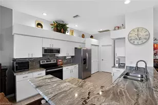 9131 Old Hickory Cir, Fort Myers, FL 33912 - Photo 14