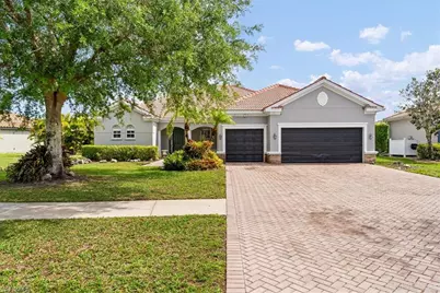 2099 Grove Dr, Naples, FL 34120 - Photo 4