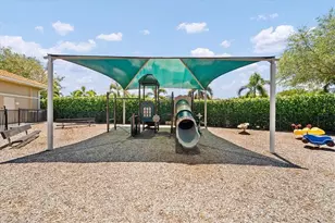 2099 Grove Dr, Naples, FL 34120 - Photo 34