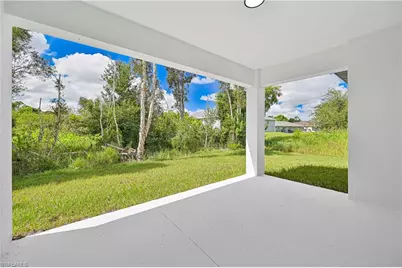 4711 27th St SW, Lehigh Acres, FL 33973 - Photo 4