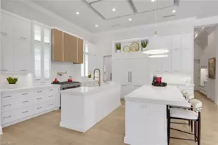 767 Park Shore Dr, Naples, FL 34103 - Photo 10