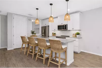 14559 Edgewater Cir, Naples, FL 34114 - Photo 4