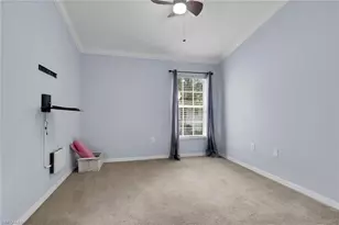 1289 Oxford Ln, Naples, FL 34105 - Photo 12