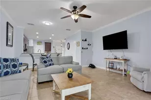 1289 Oxford Ln, Naples, FL 34105 - Photo 6