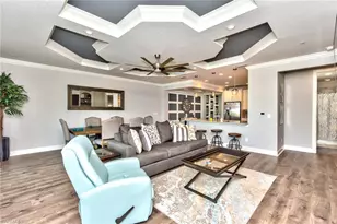 8764 Bellano Ct, Naples, FL 34119 - Photo 4