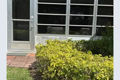 600 Valley Stream Dr #D-3, Naples, FL 34113 - Photo 2