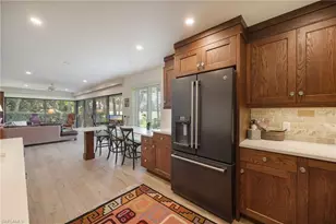 106 Wilderness Dr, Naples, FL 34105 - Photo 10