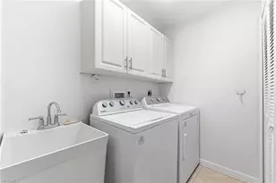 184 Wilson Blvd S, Naples, FL 34117 - Photo 30