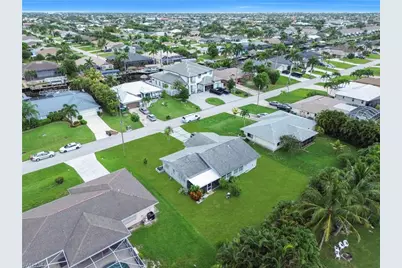 4424 SW 13th Ave, Cape Coral, FL 33914 - Photo 4