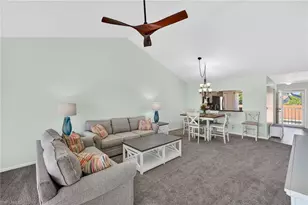 550 Saratoga Cir, Naples, FL 34104 - Photo 6