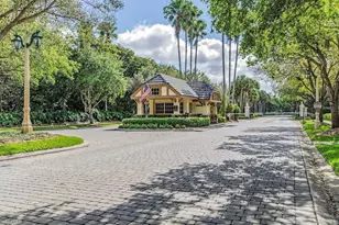 1875 Les Chateaux Blvd, Naples, FL 34109 - Photo 32