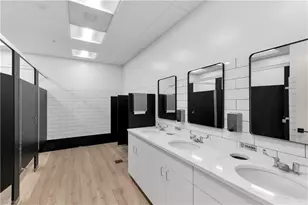 6890 Hendry Creek Dr, Fort Myers, FL 33908 - Photo 40