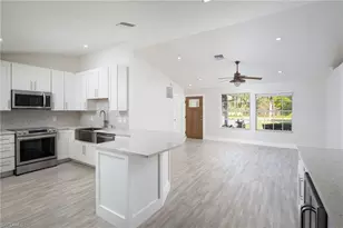 380 6th St NE, Naples, FL 34120 - Photo 10