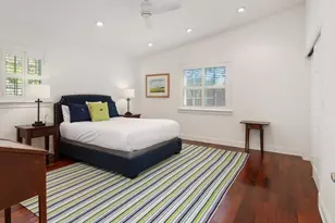 100 Fairview Ave, Fort Myers, FL 33905 - Photo 8