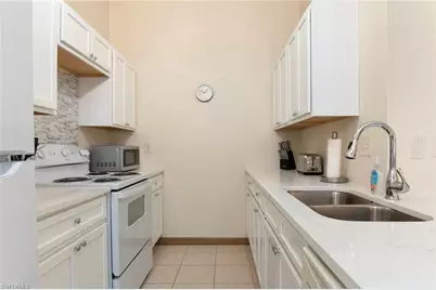 5120 SW Courtyards Ct #89, Cape Coral, FL 33914 - Photo 10