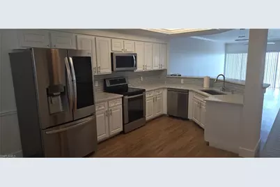 13105 Vanderbilt Dr #502, Naples, FL 34110 - Photo 4