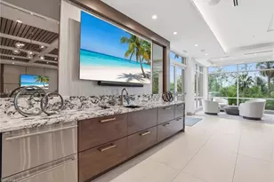 6585 Nicholas Blvd, Naples, FL 34108 - Photo 32