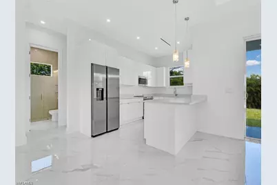 6048 Stratton Rd, Fort Myers, FL 33905 - Photo 12