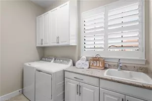 9672 Montelanico Loop, Naples, FL 34119 - Photo 28