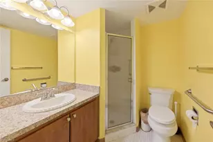 1087 Forest Lakes Dr, Naples, FL 34105 - Photo 20