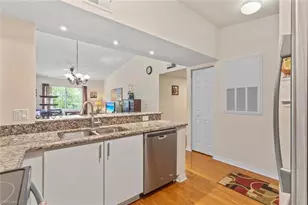 8288 Key Royal Ln, Naples, FL 34119 - Photo 8